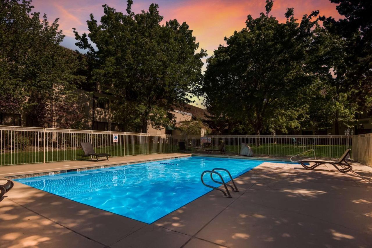 Surestay Plus Hotel By Best Western Reno Airport Exterior foto